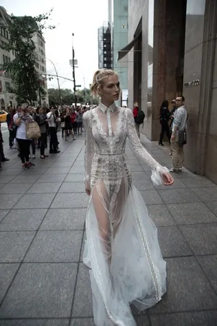 Колекція весільних суконь inbal dror 2016