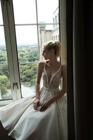 Колекція весільних суконь inbal dror 2016