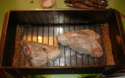 Копчена рулька рецепти і секрети приготування (готовність м'яса досить проколоти) Копчена рулька рецепти і секрети приготування