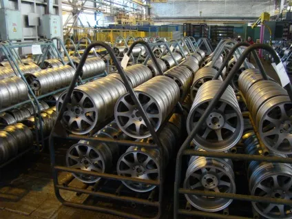 Колісні диски кування або лиття (лиття) Колісні диски кування або лиття