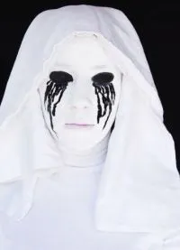 Костюм монашки на Хеллоуїн
