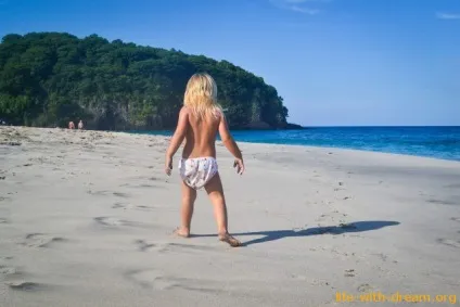 Гарний пляж на сході бали - white sand beach, він же virgin beach (сході) Гарний пляж на сході бали - white sand beach, він же virgin beach