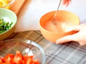 Курка з ананасом - рецепт класичний покроковий (рецепт) Курка з ананасом - рецепт класичний покроковий