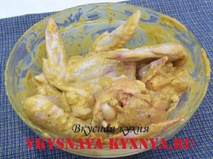 Курячі крильця, запечені в духовці з картоплею, рецепт з фото (курячі) Курячі крильця, запечені в духовці з картоплею, рецепт з фото