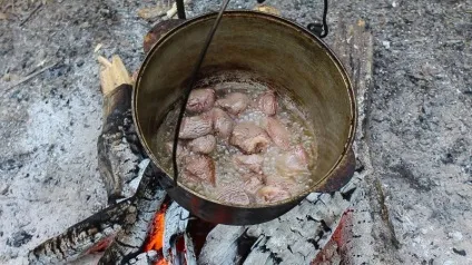 Лагман в казані готуємо на природі, vkazane (багаття) Лагман в казані готуємо на природі, vkazane