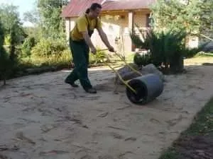 Стрічковий фундамент який варіант краще і міцніше