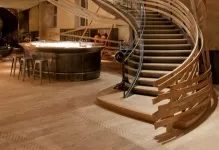 Сходи поворотна онлайн 3d на 180, креслення на другий поверх, 90 градусів, фото дерев'яної (поворотна) Сходи поворотна онлайн 3d на 180, креслення на другий поверх, 90 градусів, фото дерев'яної