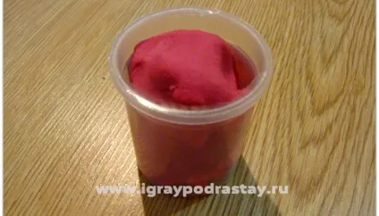 Ліплення для малюків (від 1 до 1, 5 років) - прості ігри з тестом