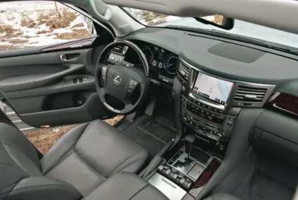 Lexus lx 570 сподобався нам менше, ніж toyota lc 200 (toyota) Lexus lx 570 сподобався нам менше, ніж toyota lc 200