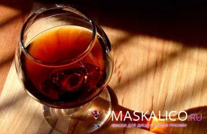 Маска для волосся з коньяком в домашніх умовах (маска) Маска для волосся з коньяком в домашніх умовах