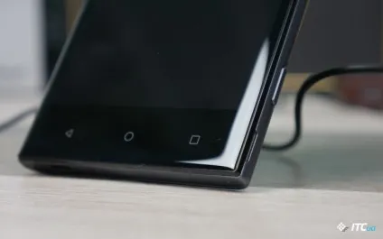 Місяць з аудіофільских смартфоном highscreen boost 3