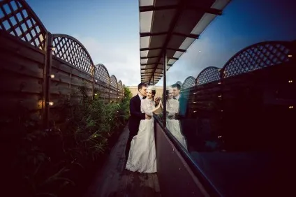 Місця для весільної фотосесії взимку і в дощ (фотосесії потрібно домовлятися заздалегідь) Місця для весільної фотосесії взимку і в дощ