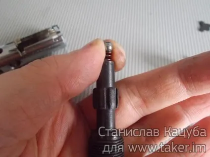 Метчикоутримувачі з реверсом