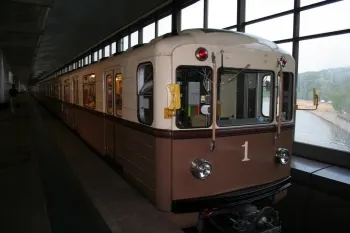 Історія метро в Москві і цікаві факти про московському метрополітені на (метро) Історія метро в Москві і цікаві факти про московському метрополітені на