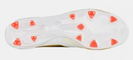 Історія бутс adidas