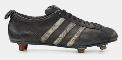 Історія бутс adidas