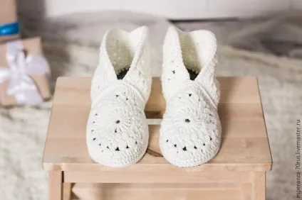 Милі домашні тапочки гачком - ярмарок майстрів - ручна робота, handmade (пряжа) Милі домашні тапочки гачком - ярмарок майстрів - ручна робота, handmade