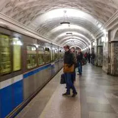 Москва, новини, метрополітен продовжить свою роботу до 2 години ночі на паску (московського) Москва, новини, метрополітен продовжить свою роботу до 2 години ночі на паску