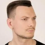 Чоловіча стрижка майданчик, технологія виконання, як стригти машинкою фото