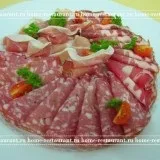 М'ясна нарізка на святковий стіл ідеї оформлення з фото (стіл) М'ясна нарізка на святковий стіл ідеї оформлення з фото