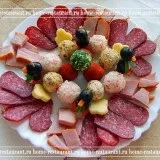 М'ясна нарізка на святковий стіл ідеї оформлення з фото (красива м'ясна нарізка) М'ясна нарізка на святковий стіл ідеї оформлення з фото
