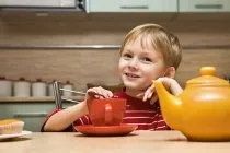 Напої для дітей - види, плюси і мінуси дитячих напоїв