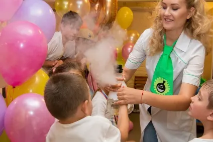 Про батутними клубі ого