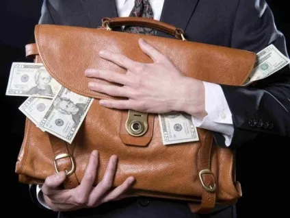 Чи потрібно платити ПДФО з авансу по заробітній платі в 2017 році (ПДФО) Чи потрібно платити ПДФО з авансу по заробітній платі в 2017 році