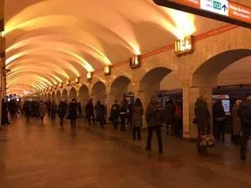 Очевидці в Харківському метро в вагоні поїзда стався вибух (стався) Очевидці в Харківському метро в вагоні поїзда стався вибух