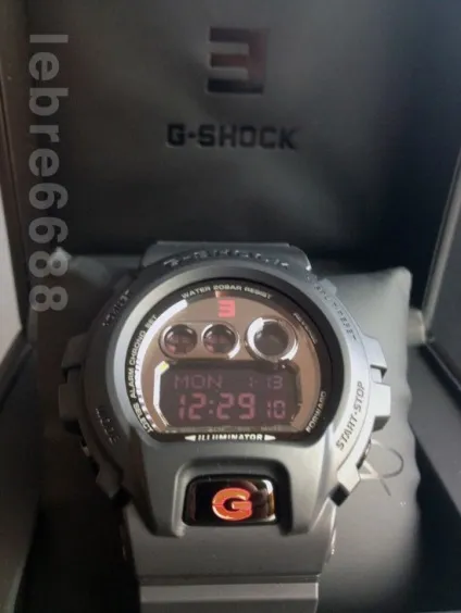 Огляд годин casio g-shock x eminem gdx6900mnm 30th anniversary з автографом Емінема (автограф) Огляд годин casio g-shock x eminem gdx6900mnm 30th anniversary з автографом Емінема