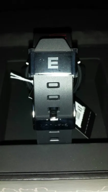 Огляд годин casio g-shock x eminem gdx6900mnm 30th anniversary з автографом Емінема (gdx6900mnm-1) Огляд годин casio g-shock x eminem gdx6900mnm 30th anniversary з автографом Емінема