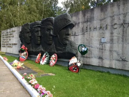 Оранієнбаумський плацдарм - берег мужніх - на річці воронка (берег Фінської затоки) Оранієнбаумський плацдарм - берег мужніх - на річці воронка