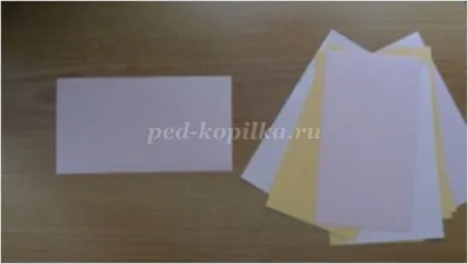 Листівка з паперовими трояндами своїми руками (паперовими) Листівка з паперовими трояндами своїми руками