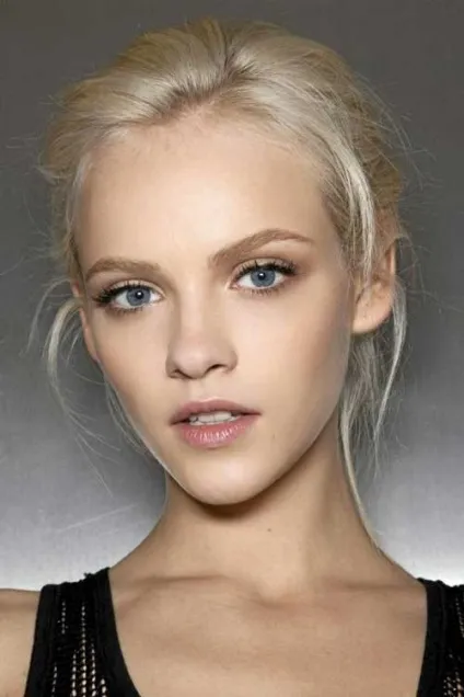 Відмінності денного і вечірнього макіяжу (денного) Відмінності денного і вечірнього макіяжу