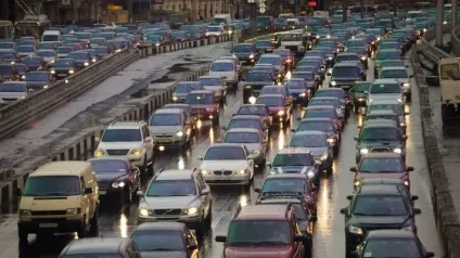 Як борються з пробками в різних країнах світу - онлайн і не тільки (різних) Як борються з пробками в різних країнах світу - онлайн і не тільки
