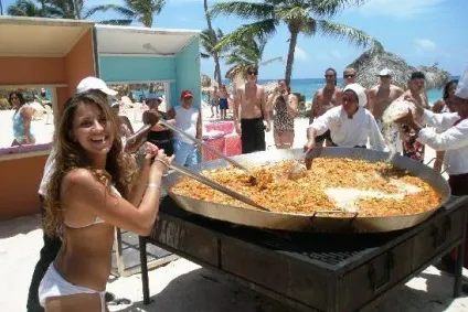 Паелья (paella) - душа іспанської кухні (нерухомість в іспанії) Паелья (paella) - душа іспанської кухні