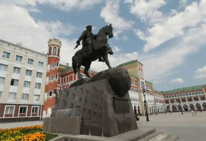 Пам'ятники в Йошкар-оле, марійський туристичний портал
