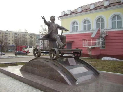 Пам'ятники в Йошкар-оле, марійський туристичний портал
