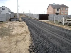 Переробка старого асфальту і укладання заново (розсипати) Переробка старого асфальту і укладання заново