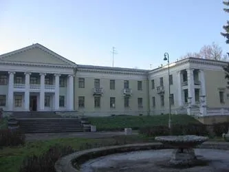 Петербург і околиці - передмістя Харкова Пулковські висоти (висоти) Петербург і околиці - передмістя Харкова Пулковські висоти
