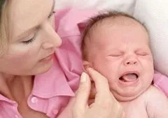 Чому у новонародженого трясуться різні частини тіла (у новонародженого трясуться ніжки) Чому у новонародженого трясуться різні частини тіла