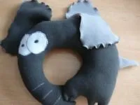 Подушка для подорожей