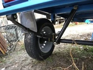 Підвіска легкового причепа ресора або гума, причепи уралу (підвіска) Підвіска легкового причепа ресора або гума, причепи уралу