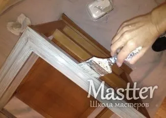 фарбування дерева