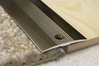 Пороги для підлоги