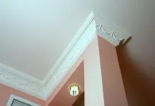 Поліуретановий плінтус для стелі декоративний як називається, види дерев'яних, фото шпалер, (поліуретановий) Поліуретановий плінтус для стелі декоративний як називається, види дерев'яних, фото шпалер,