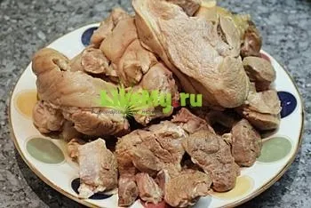 Покроковий рецепт холодцю зі свинячих ніжок і курки (курки) Покроковий рецепт холодцю зі свинячих ніжок і курки