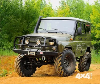 Споруда бойового «УАЗа» зі спеціальної версії uaz hunter (спеціальної) Споруда бойового «УАЗа» зі спеціальної версії uaz hunter