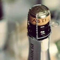 Продаж шампанського, купити шампанське і ігристе вино в магазині winestyle