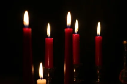 Приворот на свічках для залучення хлопця або повернення чоловіка (приворот) Приворот на свічках для залучення хлопця або повернення чоловіка